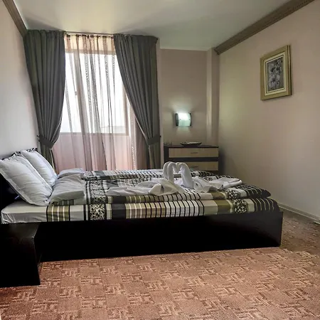 Hotel & Business Center Trakia