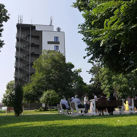 & Business Center Trakia